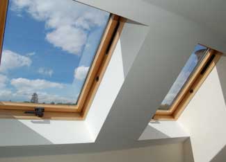Choosing Skylights for Homes Image